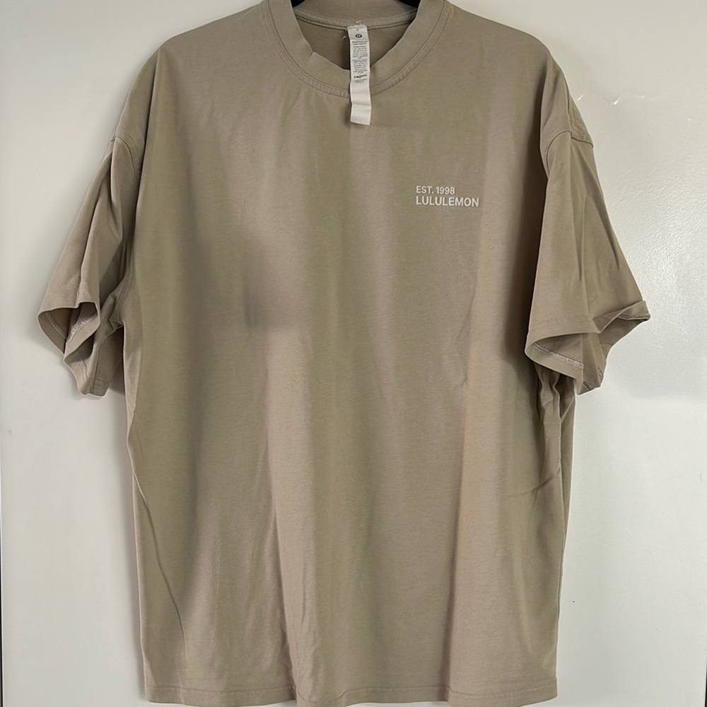 lululemon athletica Tan T-Shirt crewneck size Large